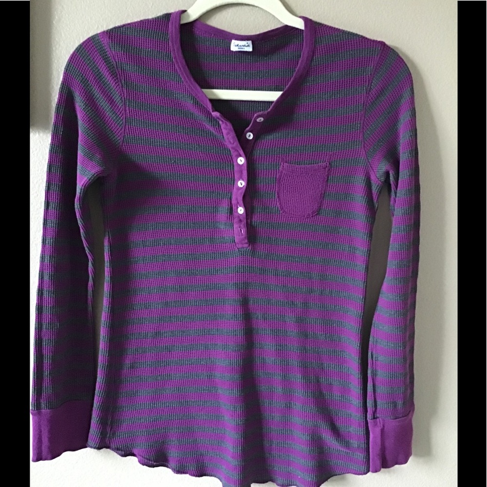 Splendid long sleeves tees.